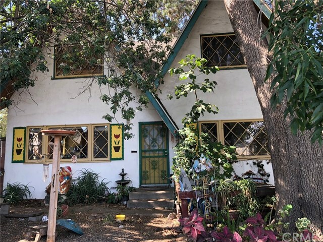 Property Photo: 4527 Whitewood Avenue CA 90808