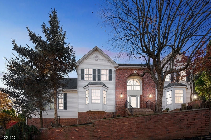 Property Photo: 18 Trails End Ct NJ 07090