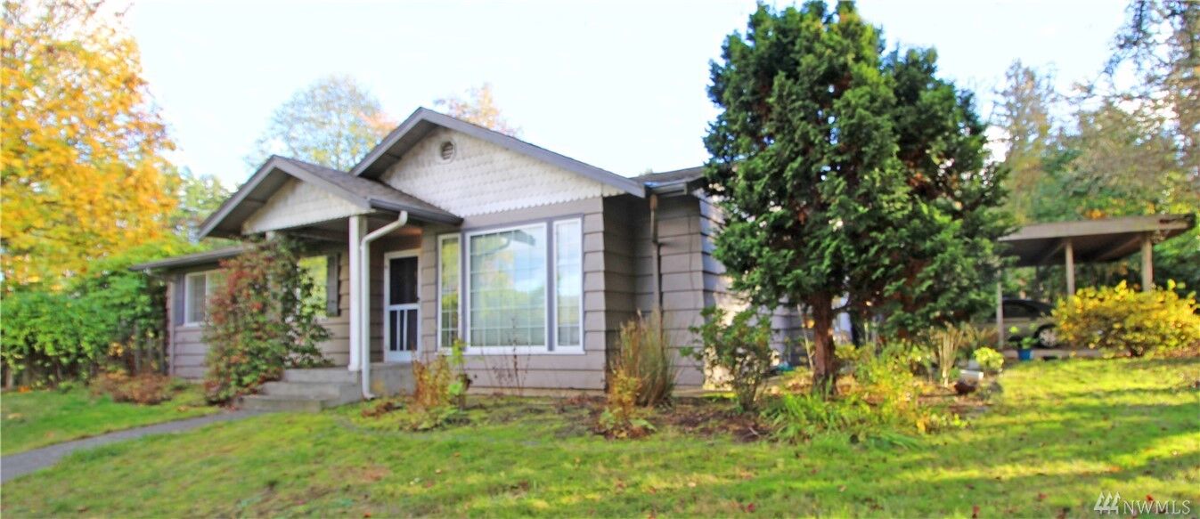Property Photo:  7507  Hill Avenue  WA 98335 
