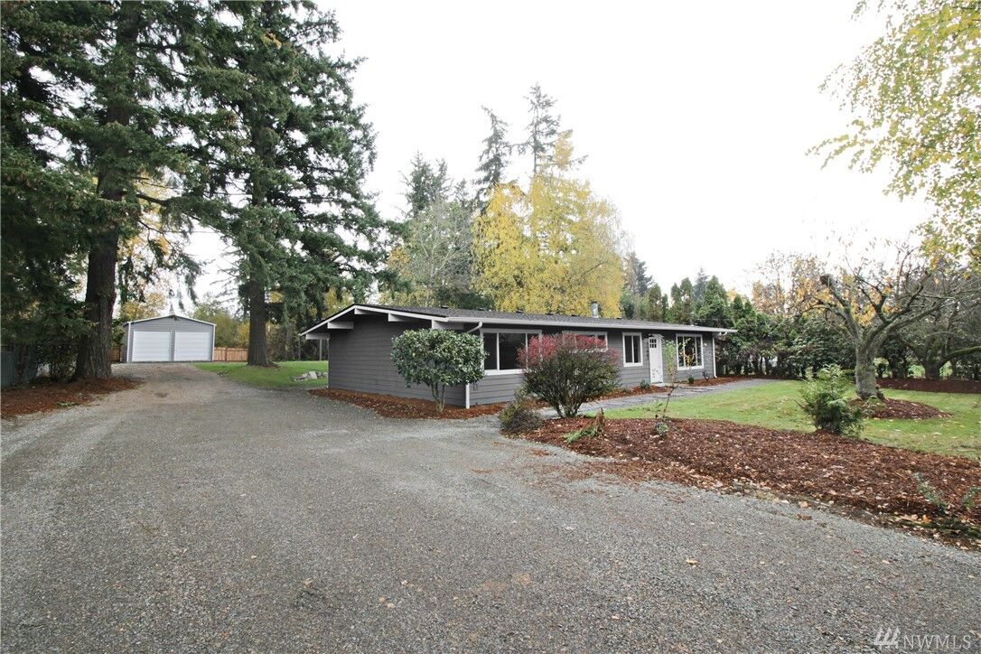 Property Photo: 11407 40th Avenue E WA 98446