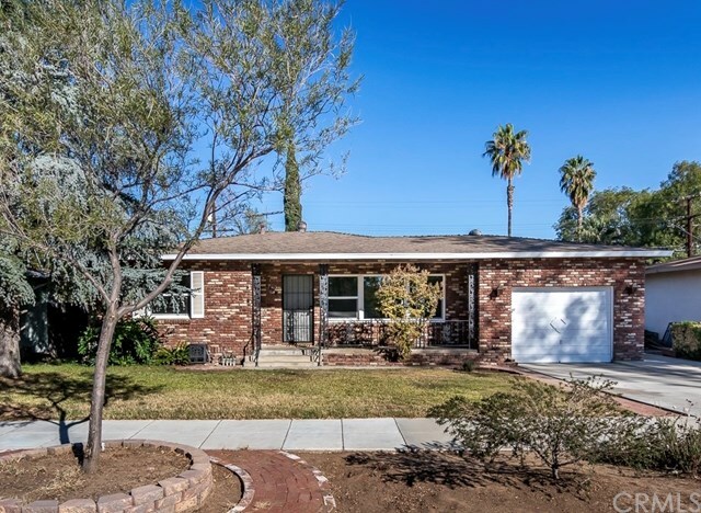 Property Photo:  4725 Sunnyside Drive  CA 92506 