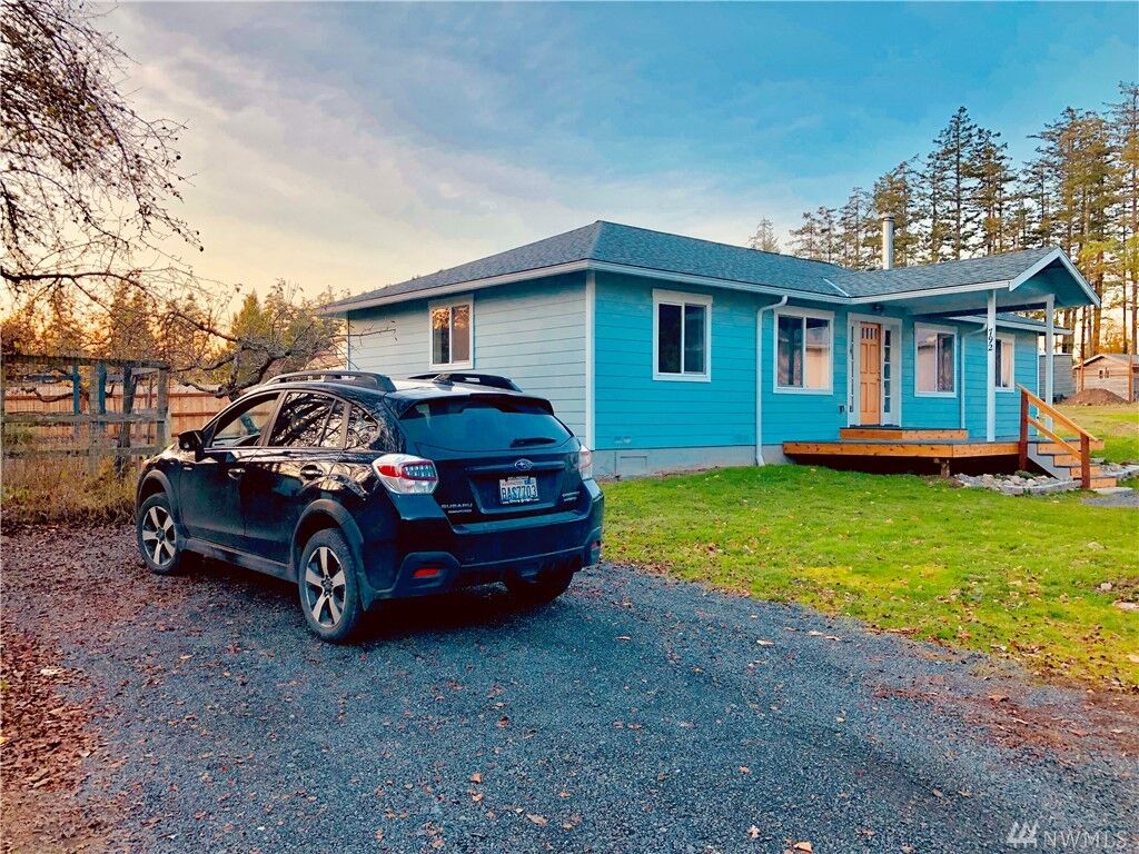 Property Photo: 792 Larson St WA 98250