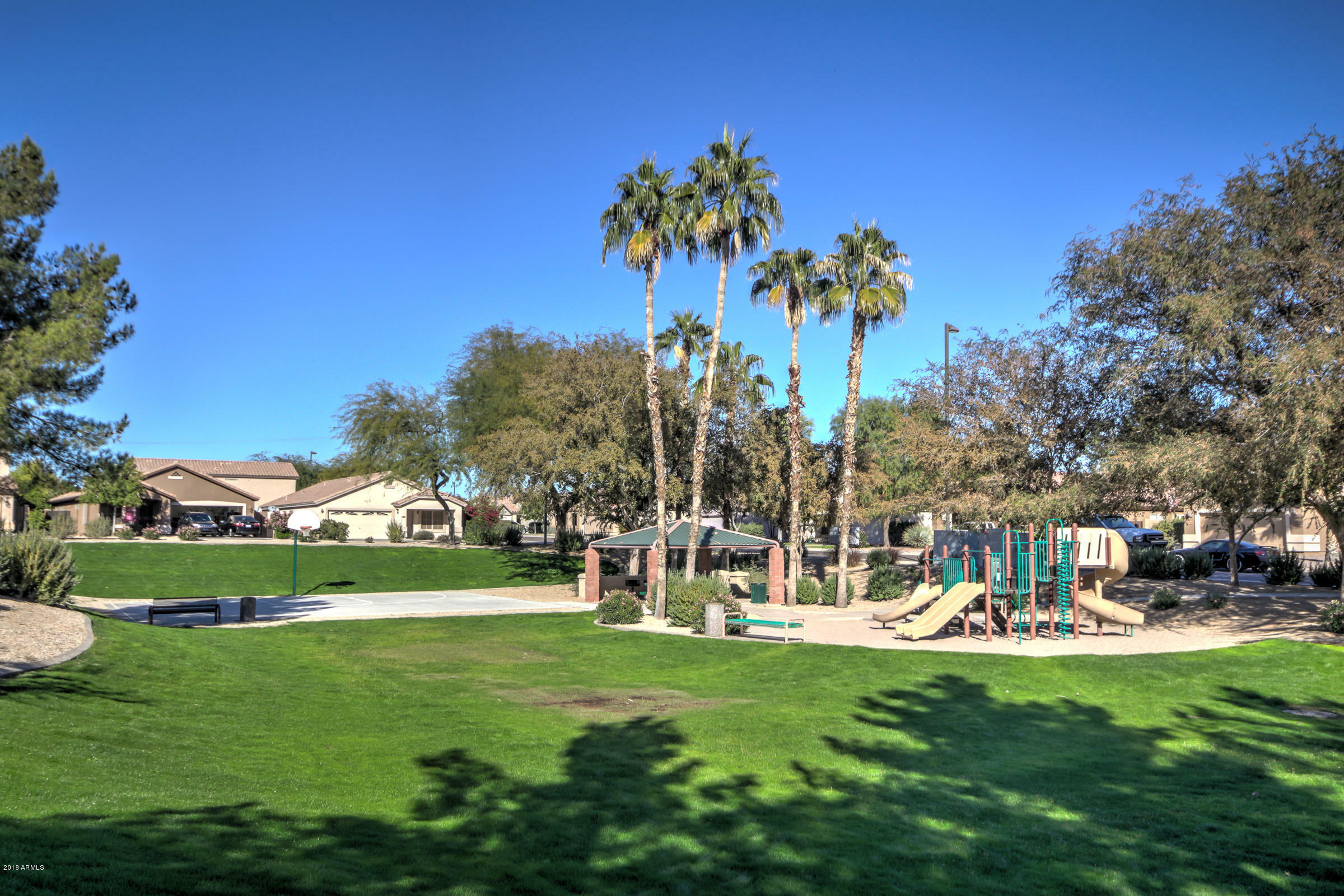 Property Photo: 869 W Park Avenue AZ 85233