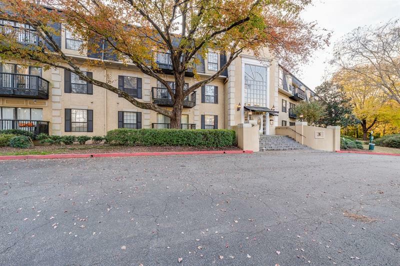Property Photo: 3111 Pine Heights Drive NE 3111 30324