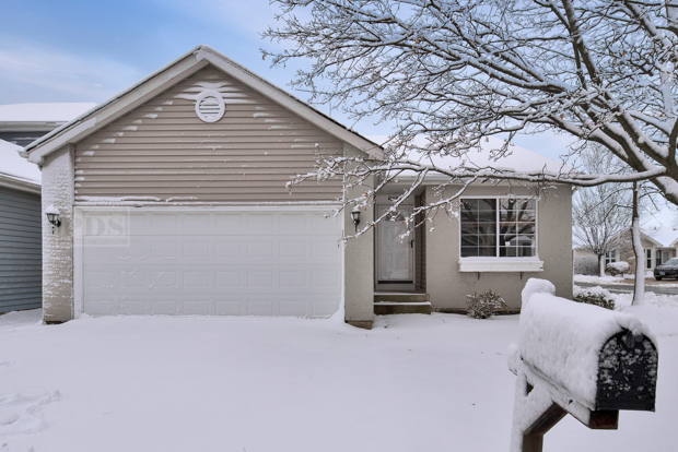 Property Photo:  6389 Winstead Court  IL 60532 