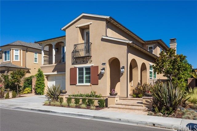 Property Photo:  17472 Oakbluffs Lane  CA 92649 