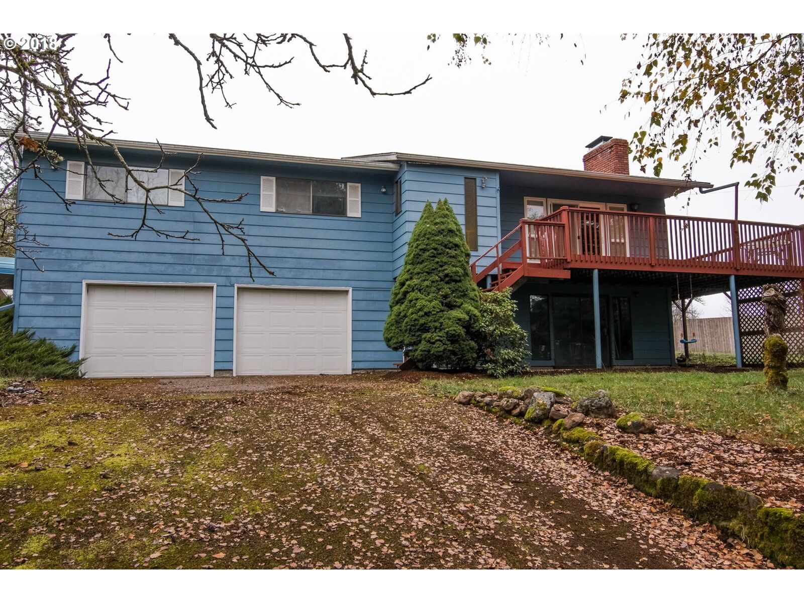 Property Photo: 42922 Highway 226 OR 97374