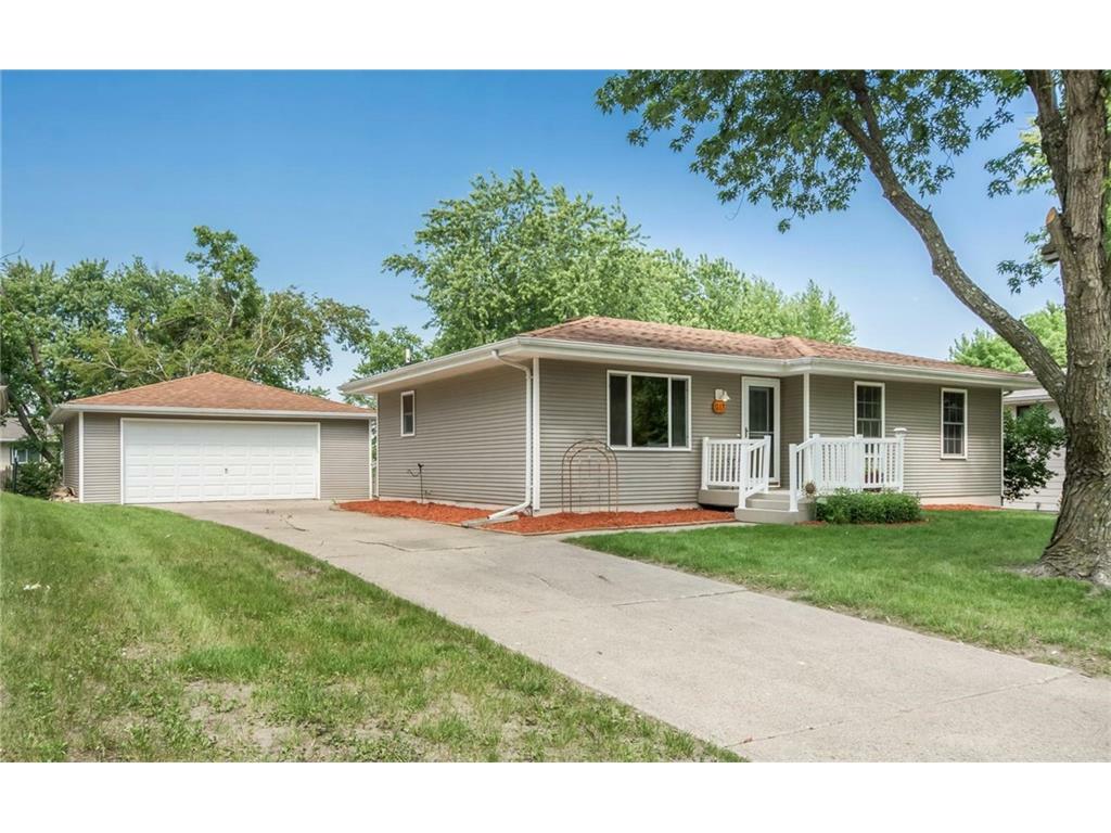 1117 Westside Drive  Polk City IA 50226 photo