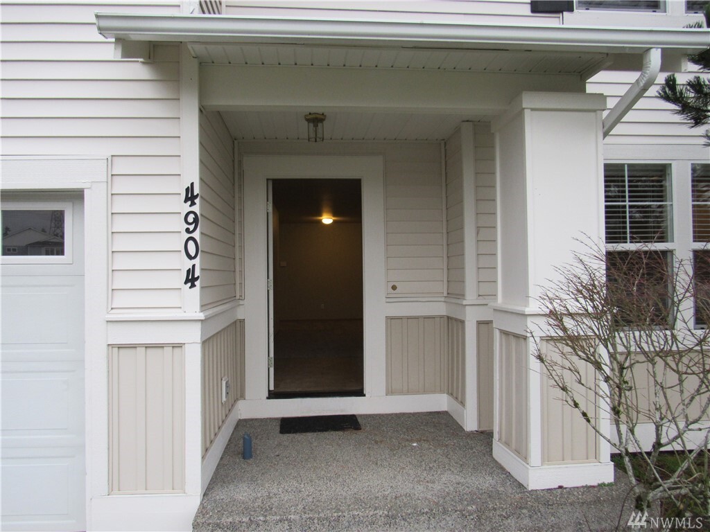 Property Photo: 4904 141st Street SE WA 98296