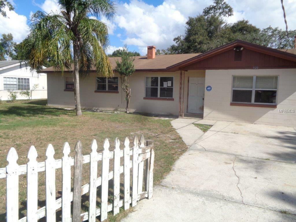 Property Photo:  920 30th Street NW  FL 33881 