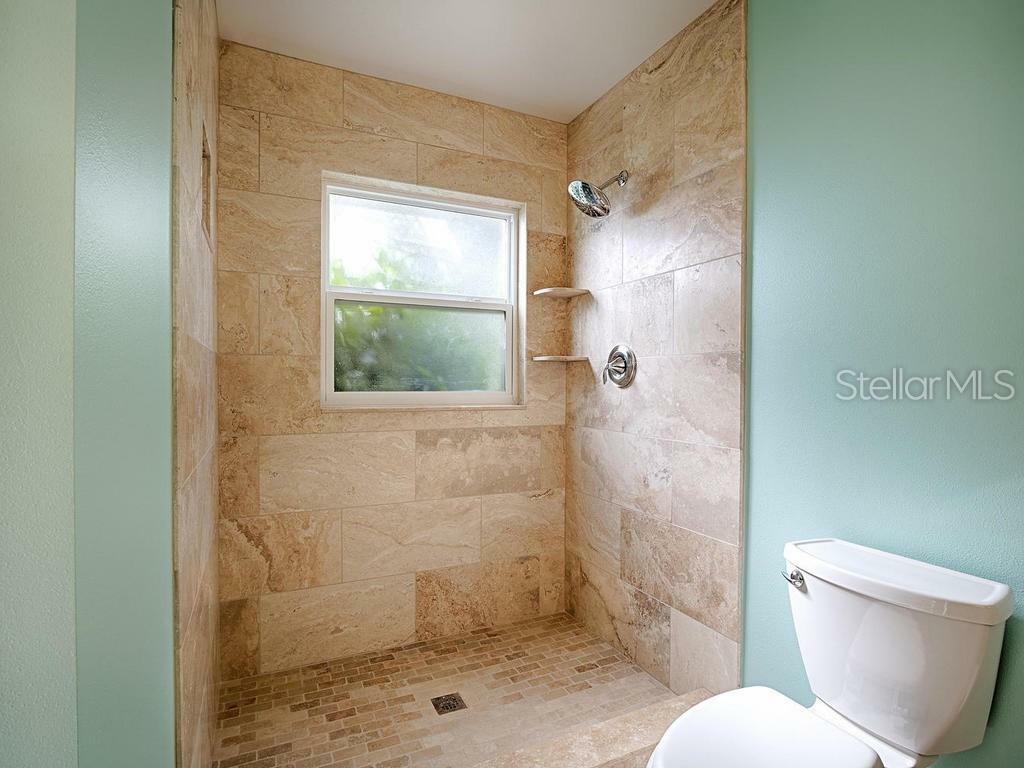 Property Photo:  8425 Brentwood Road  FL 33777 