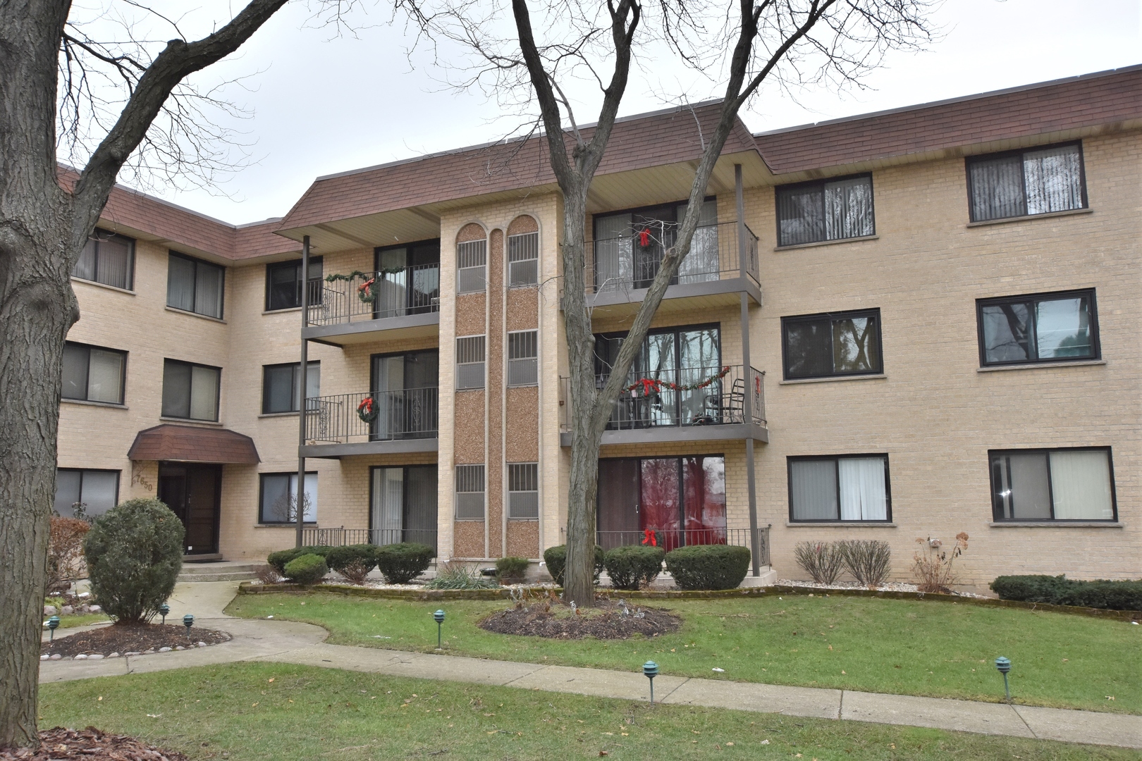 Property Photo:  7650 West Lawrence Avenue 312  IL 60706 