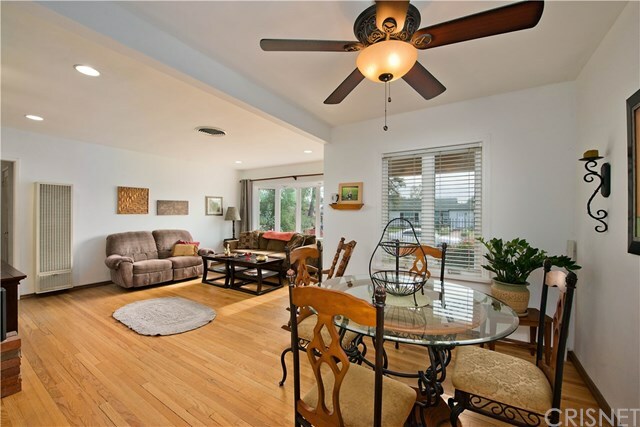 Property Photo:  16353 Community Street  CA 91343 