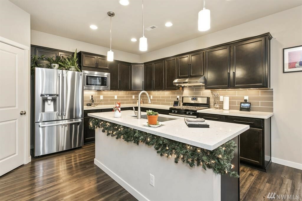 Property Photo: 11923 47th Ave NE WA 98271