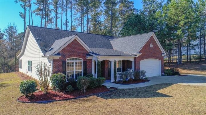 25 Horseshoe Court  Covington  30014 photo