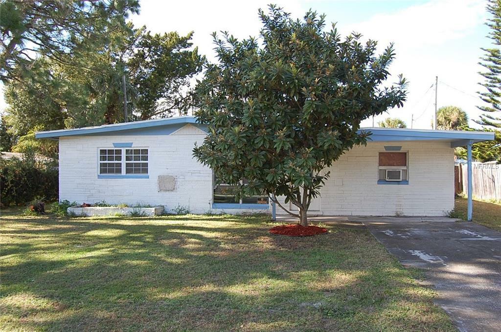 Property Photo:  7049 Astor Drive  FL 34652 