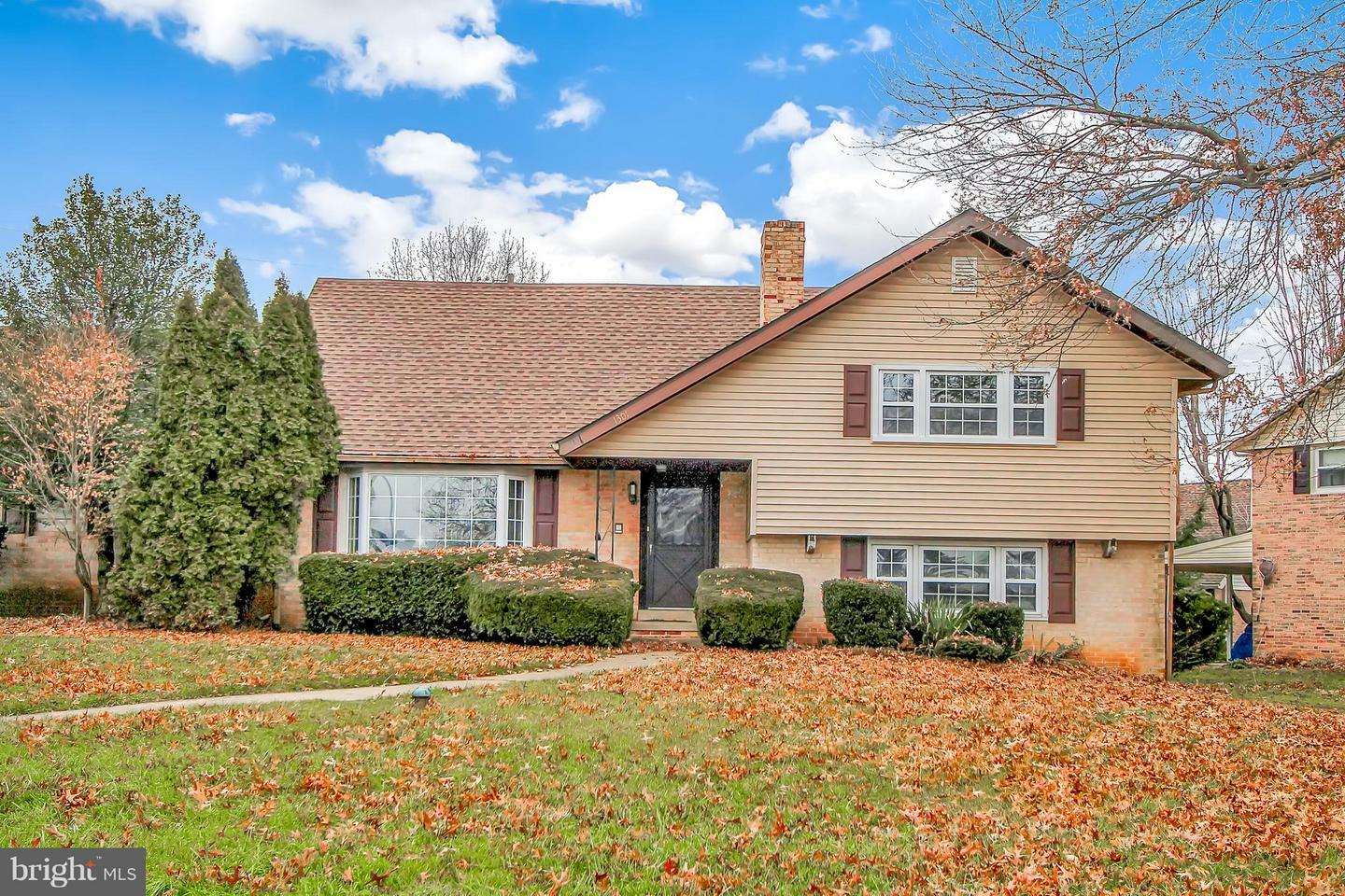 Property Photo: 1301 Dogwood Drive PA 19609