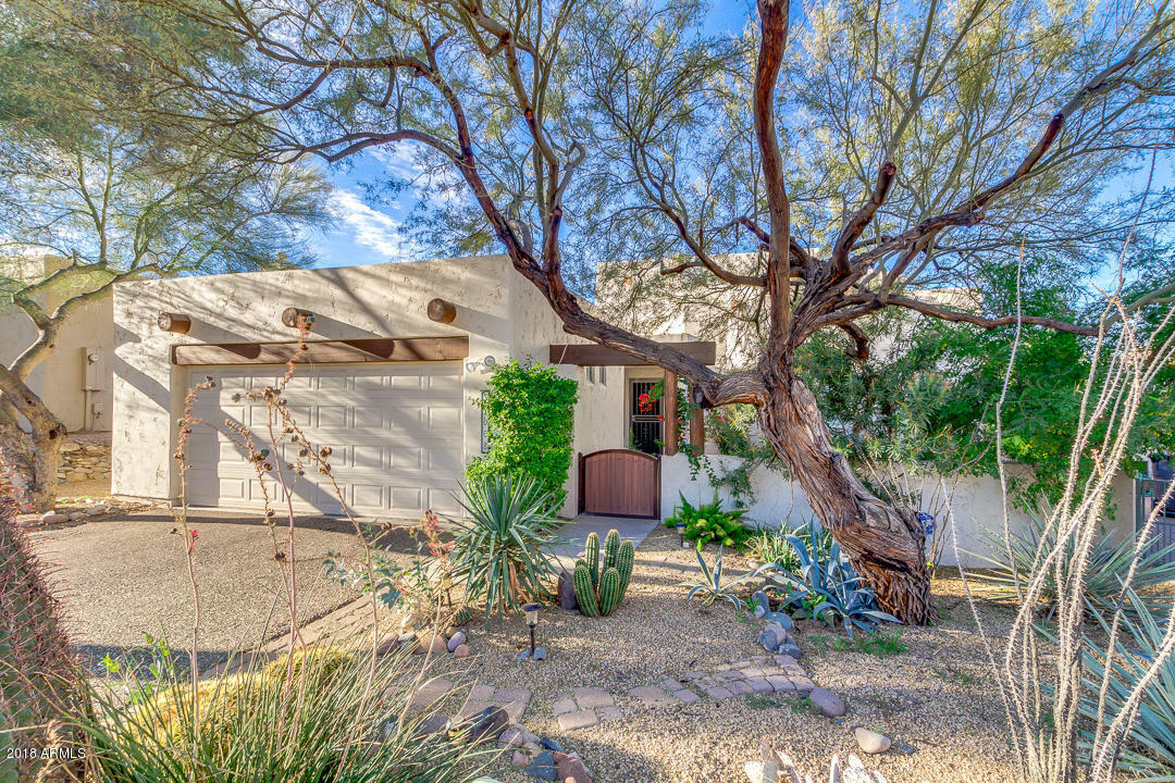 Property Photo:  39008 N Habitat Circle  AZ 85331 