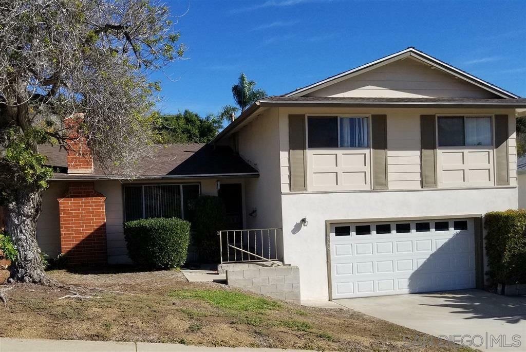 Property Photo:  2579 Arnott Street  CA 92110 