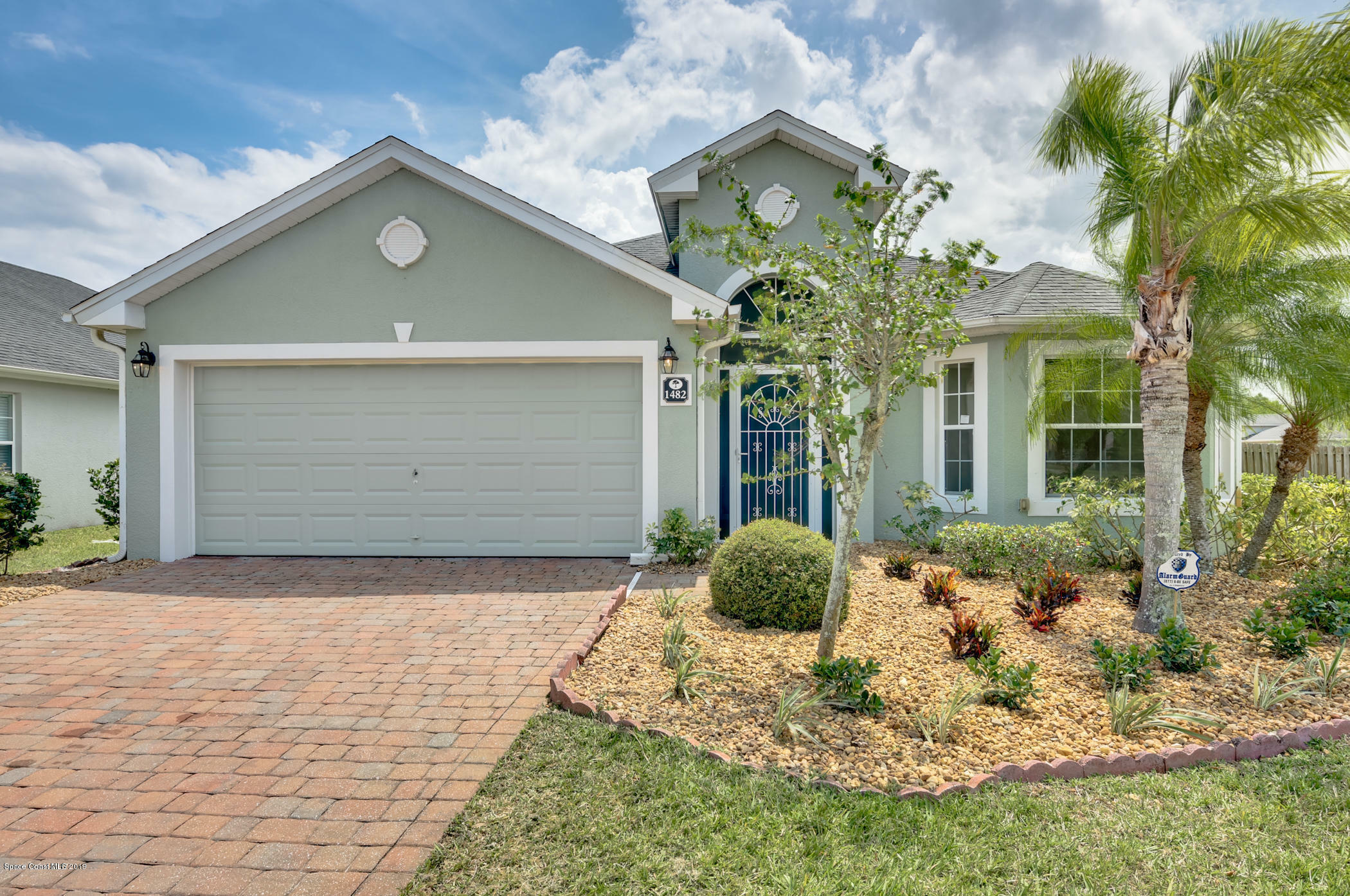 Property Photo:  1482 Modoc Circle  FL 32934 