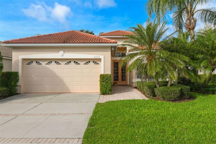 8326 Nice Way  Sarasota FL 34238 photo