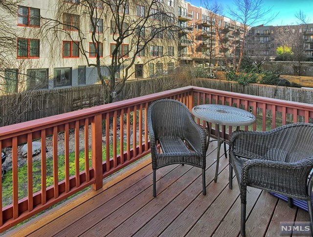 Property Photo:  85 Jefferson Street 9  NJ 07030 