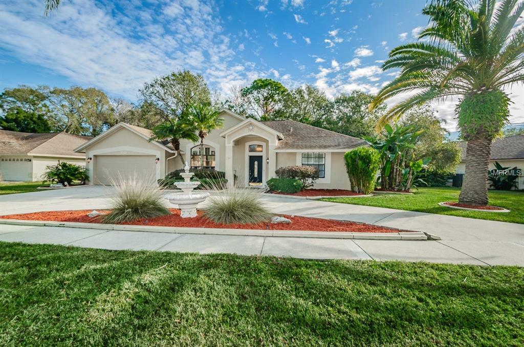 Property Photo:  537 Waterford Circle W  FL 34688 