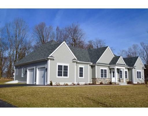 Property Photo: 6 Willow Brook Ln MA 01095