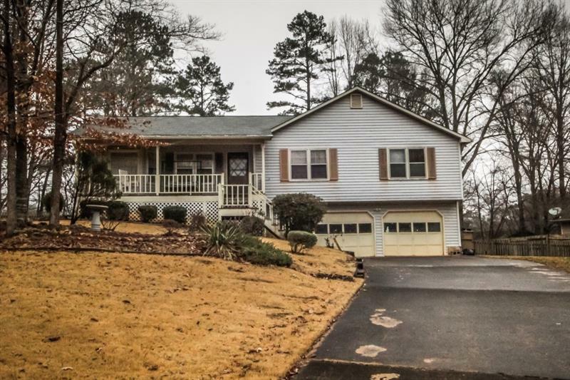 Property Photo: 2492 W Wind Trace 30102