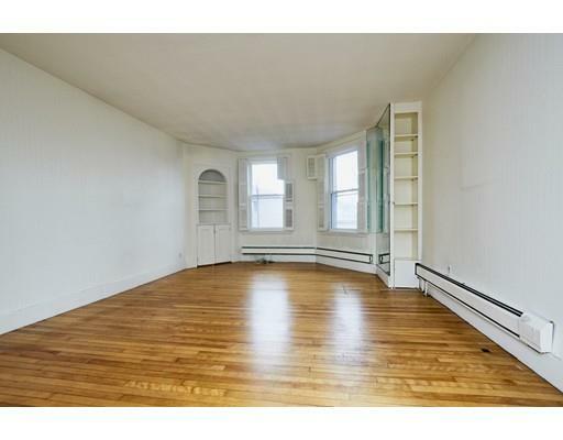 Property Photo:  286 Beacon St 2  MA 02116 