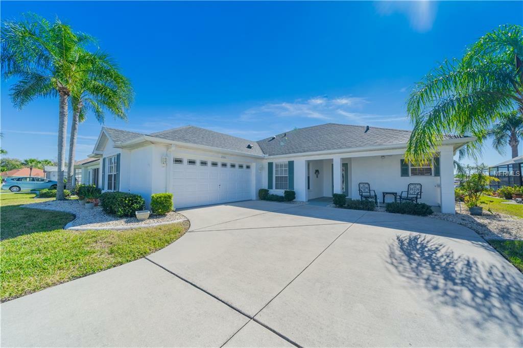 Property Photo:  2331 Emerald Lake Drive  FL 33573 