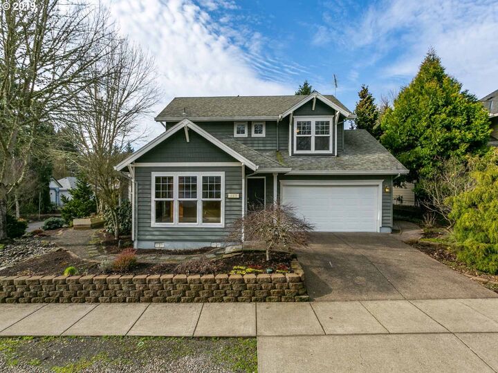 807 NE 71st Ave  Hillsboro OR 97124 photo
