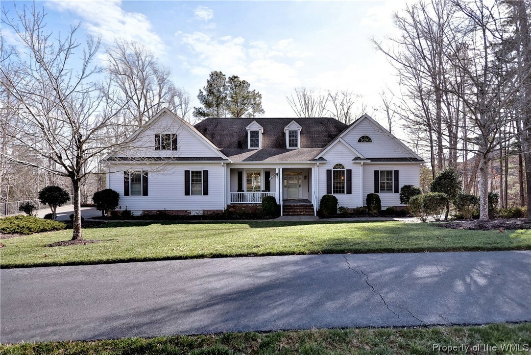 Property Photo: 9972 Mill Pond Run VA 23168
