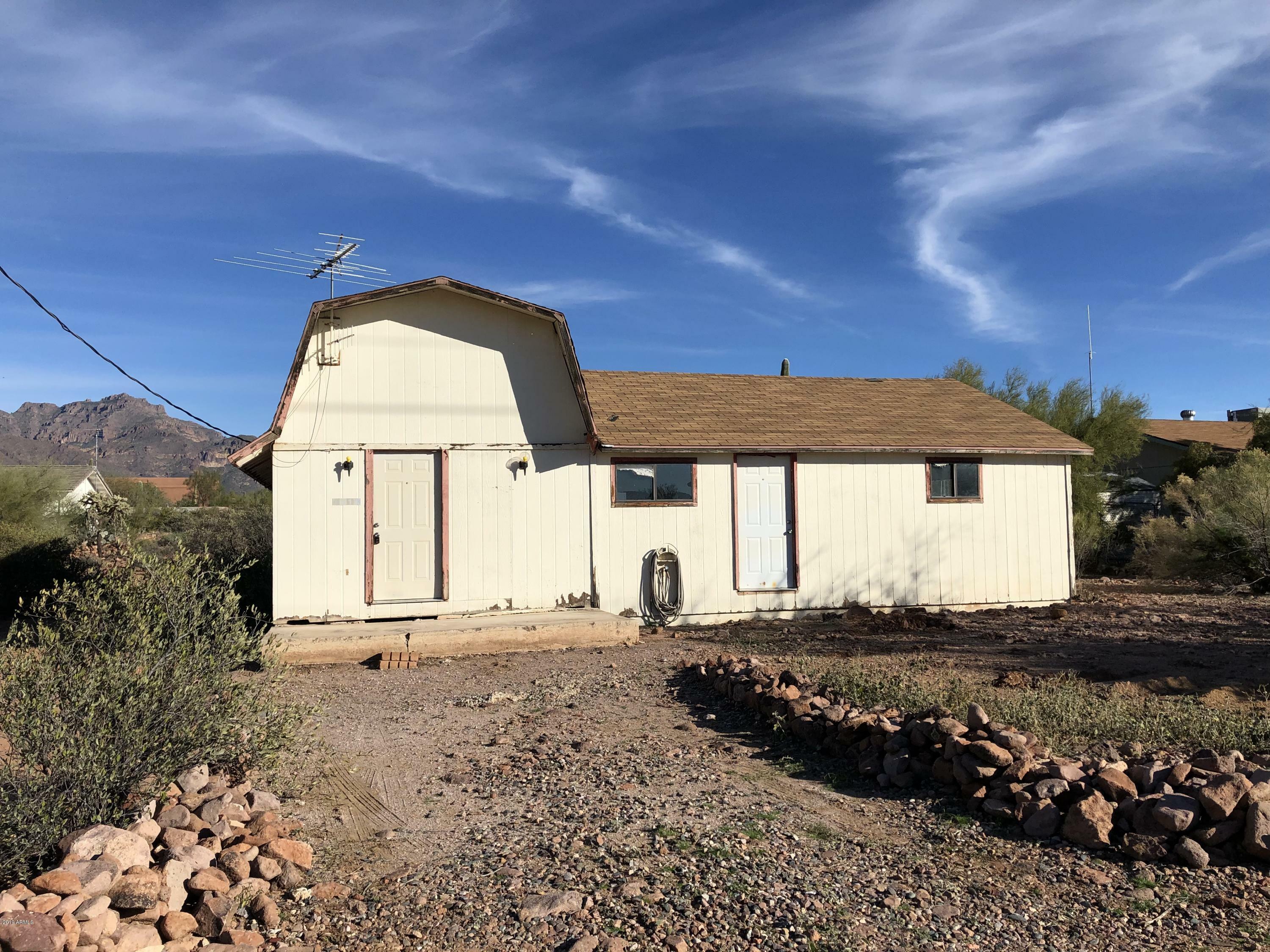 Property Photo:  1515 S Prospectors Road  AZ 85119 