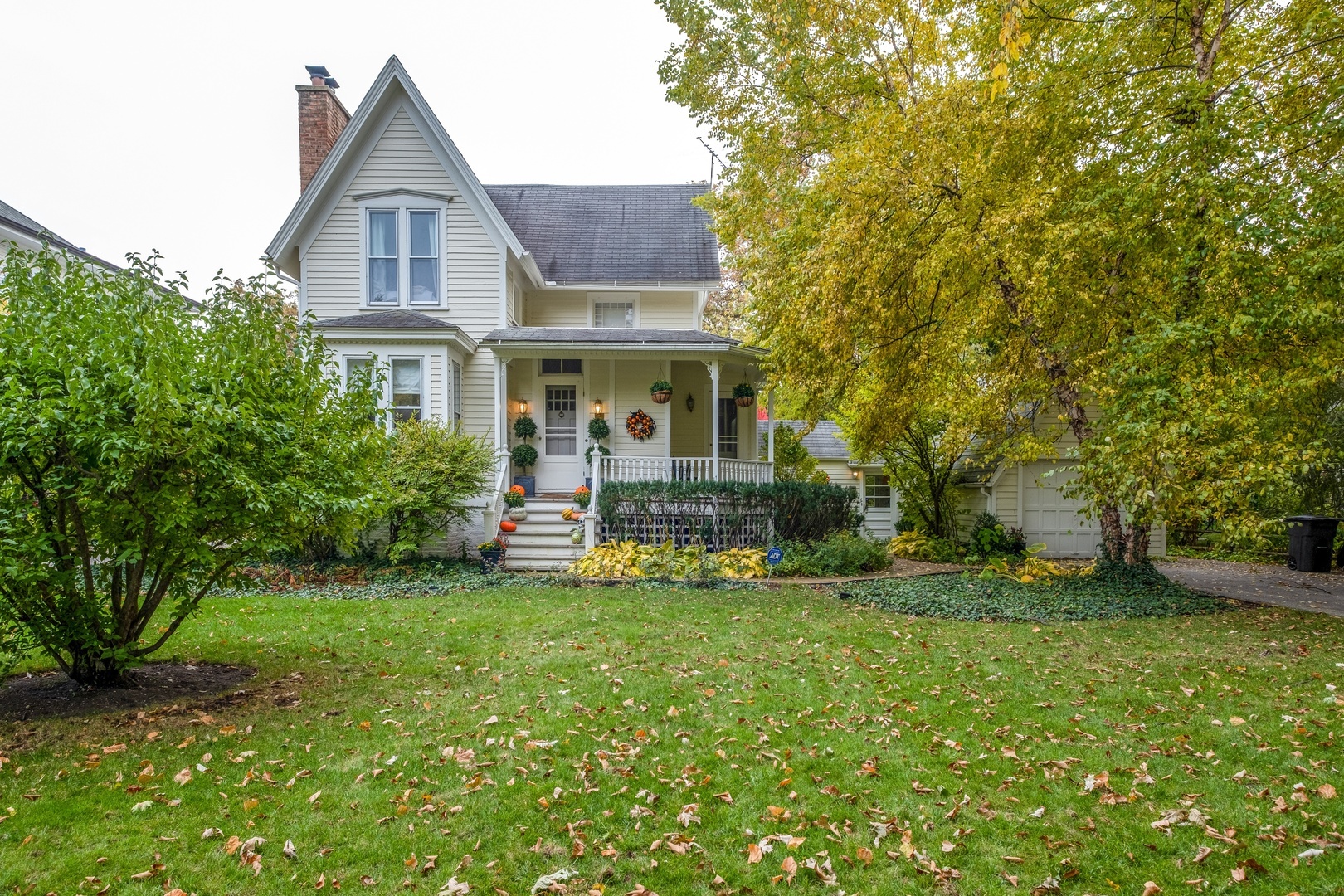Property Photo: 510 Ash Street IL 60093
