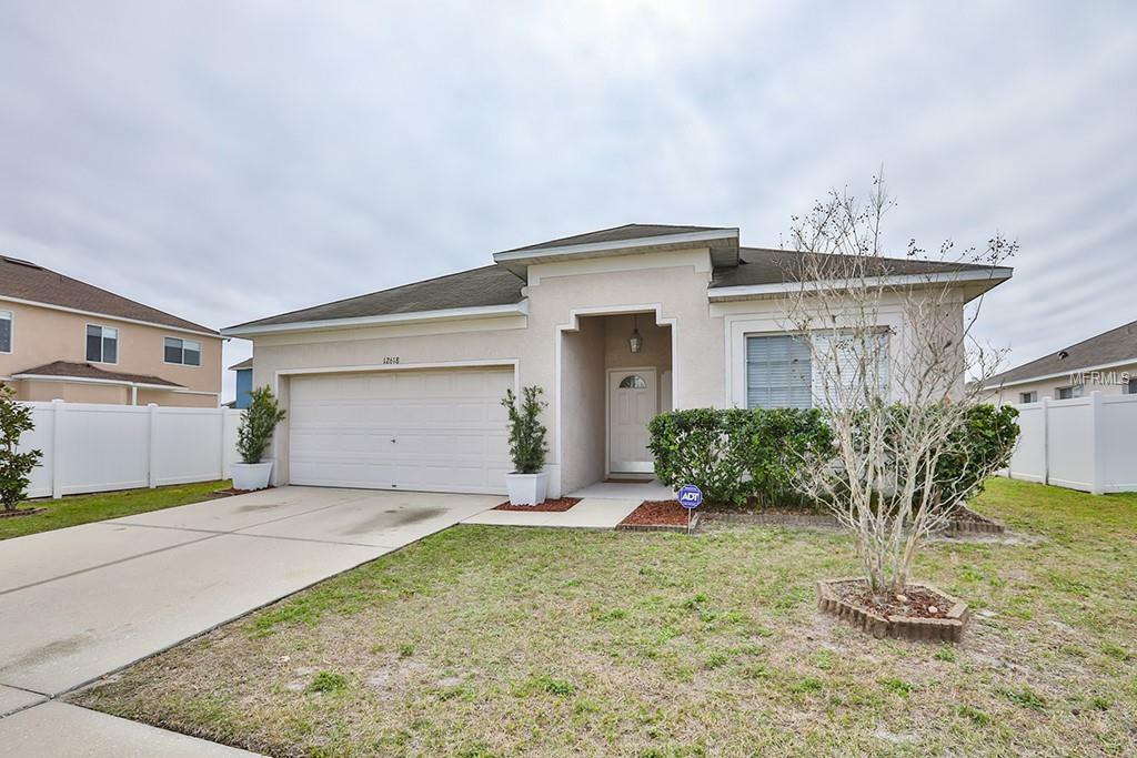 Property Photo:  12618 Longcrest Drive  FL 33579 