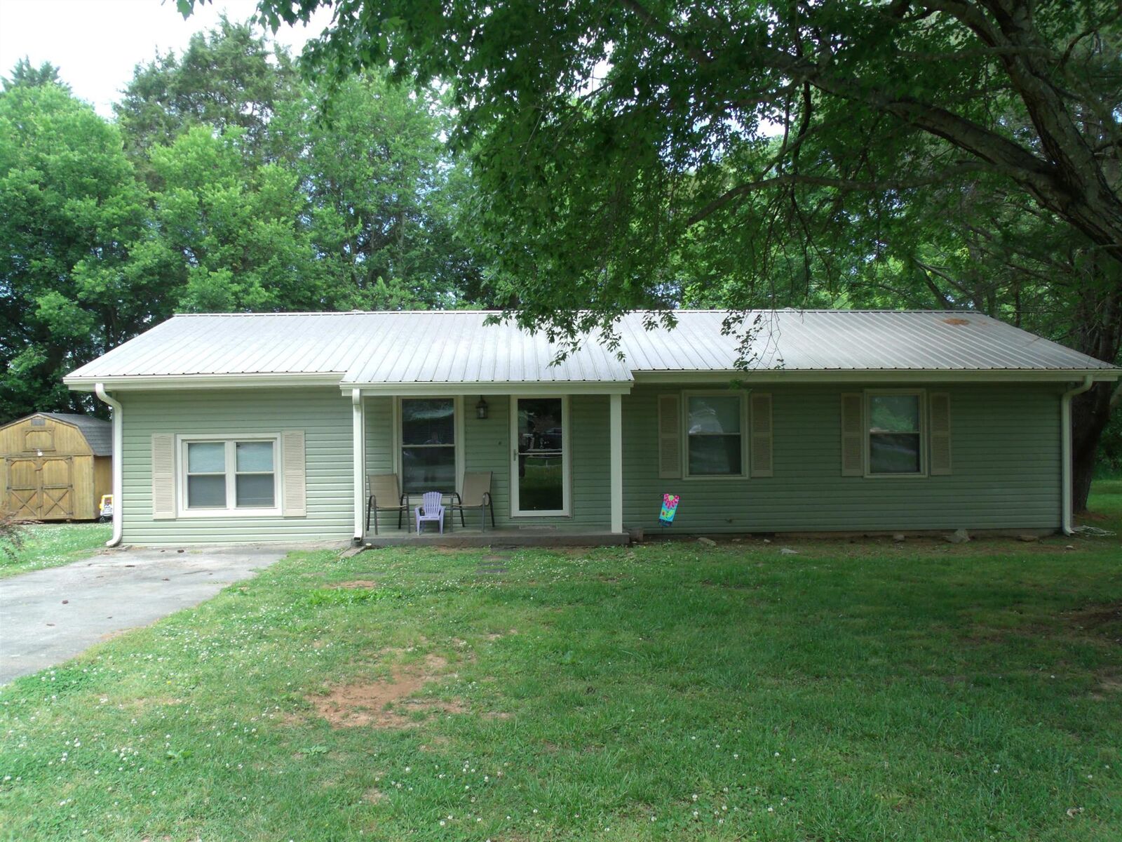Property Photo: 78 Lakeland Ct TN 37398