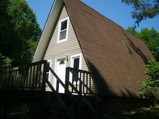 Property Photo:  301 Clyde Wix Rd  TN 37186 