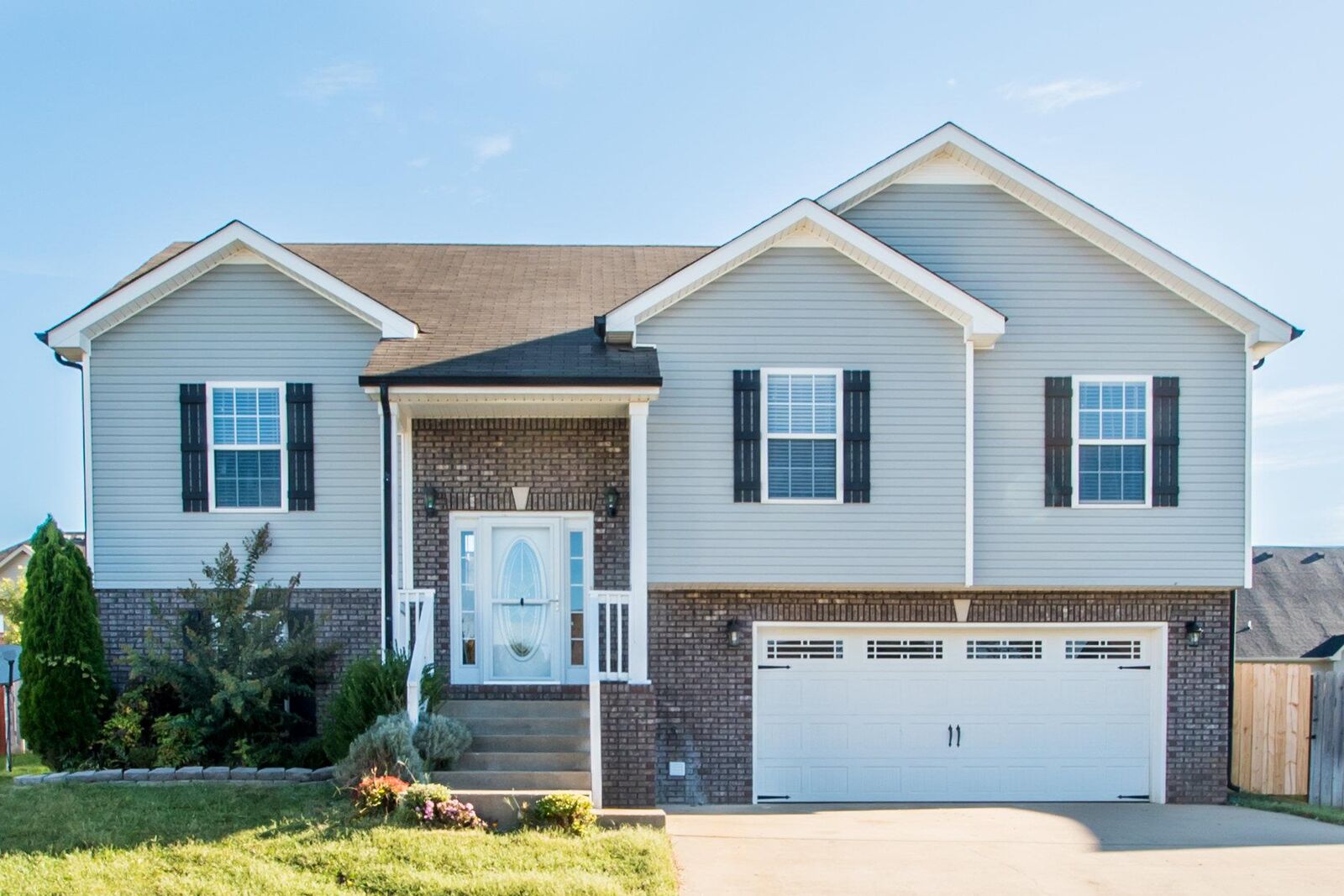 Property Photo:  1597 Apache Way  TN 37042 