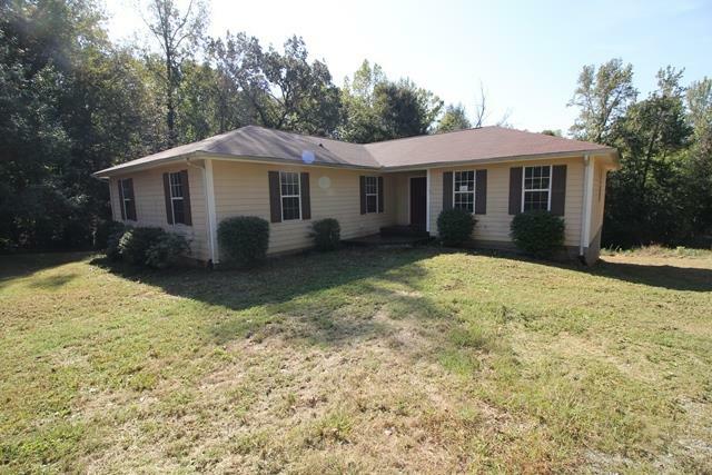 Property Photo:  1270 West Rd  TN 37040 