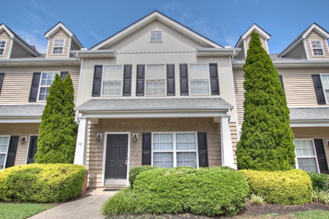 Property Photo:  284 Meigs Dr.- A10 2  TN 37128 