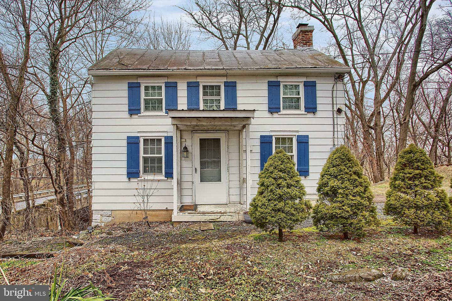 Property Photo:  905 Creek Road  PA 17015 