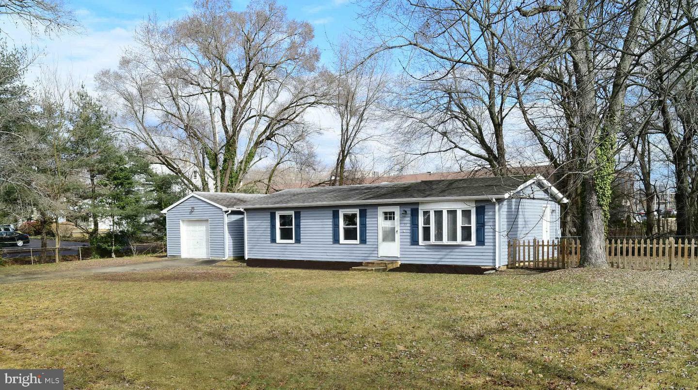 Property Photo:  33 Preston Avenue  NJ 08043 