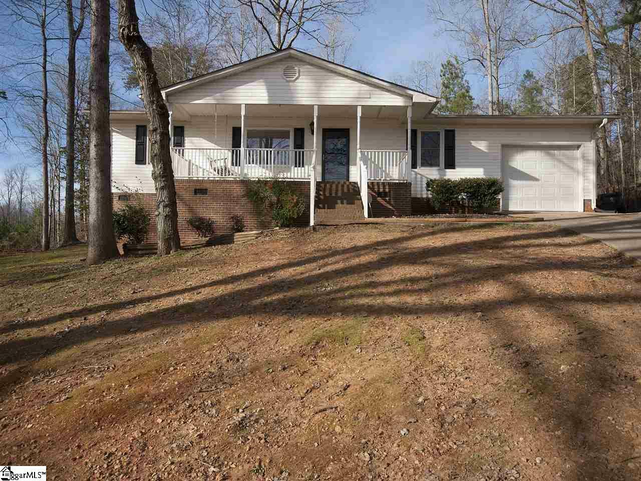 Property Photo:  358 Hodgens Drive  SC 29690 