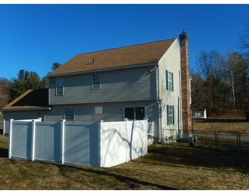 Property Photo: 18 Wrendale Ct MA 01453