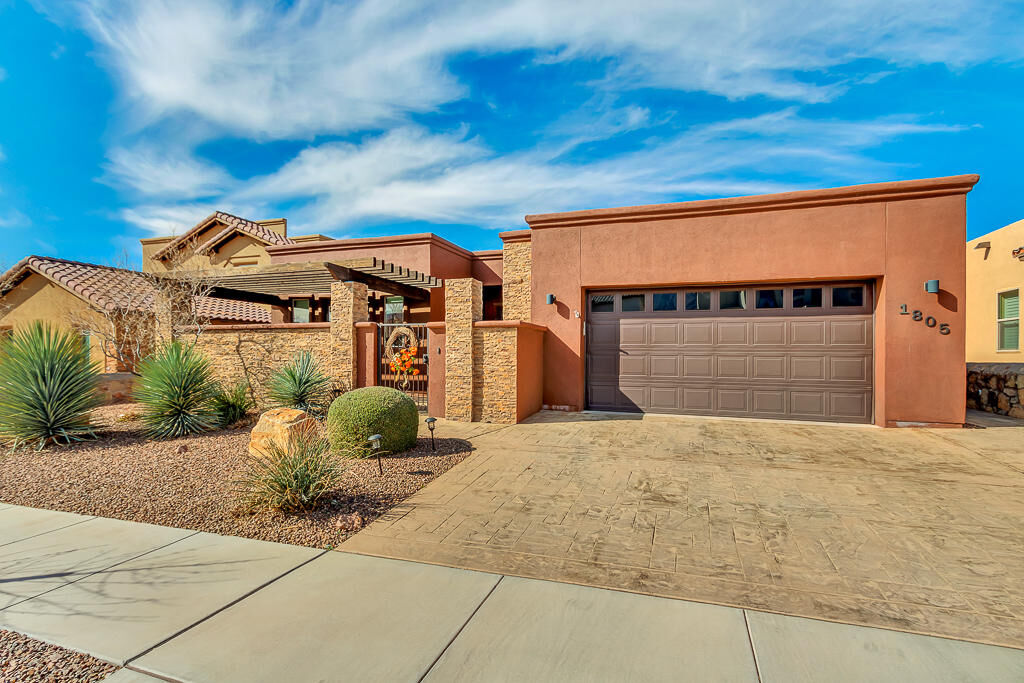 Property Photo: 1805 Old Paint Drive TX 79911