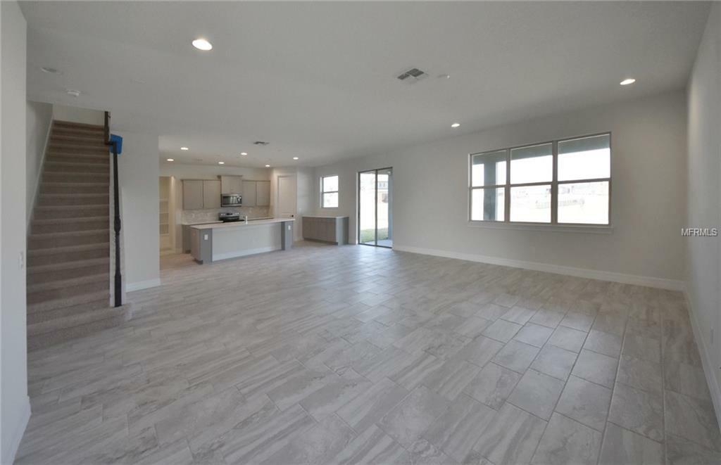 Property Photo: 17507 Lagoda Lane FL 32820