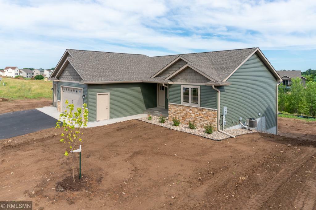 Property Photo:  1727 Beaver Way  WI 54017 