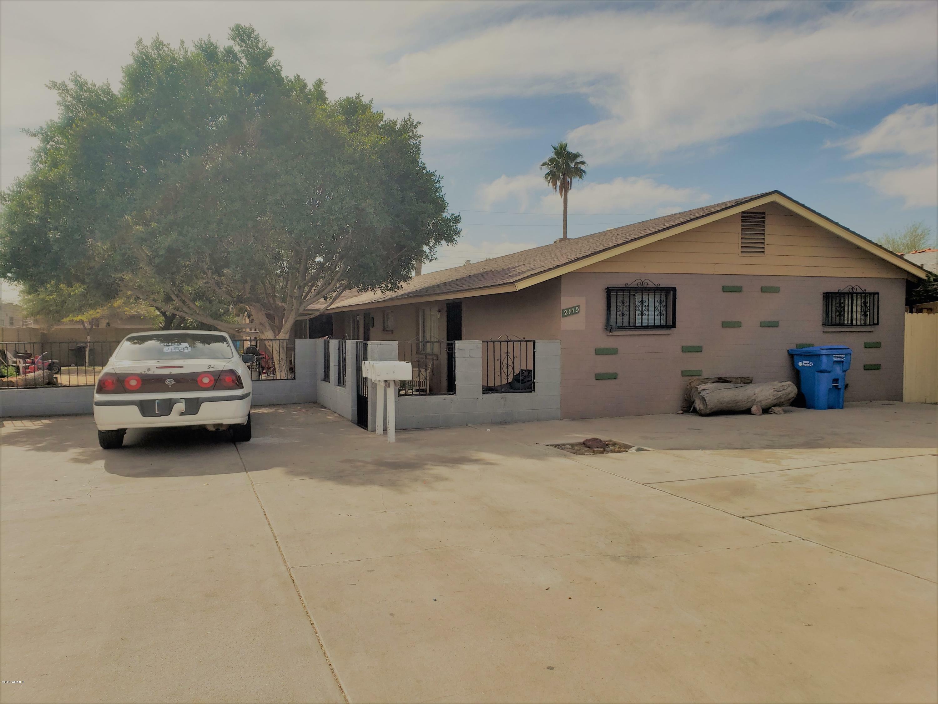 Property Photo:  2115 W Glenrosa Avenue  AZ 85015 