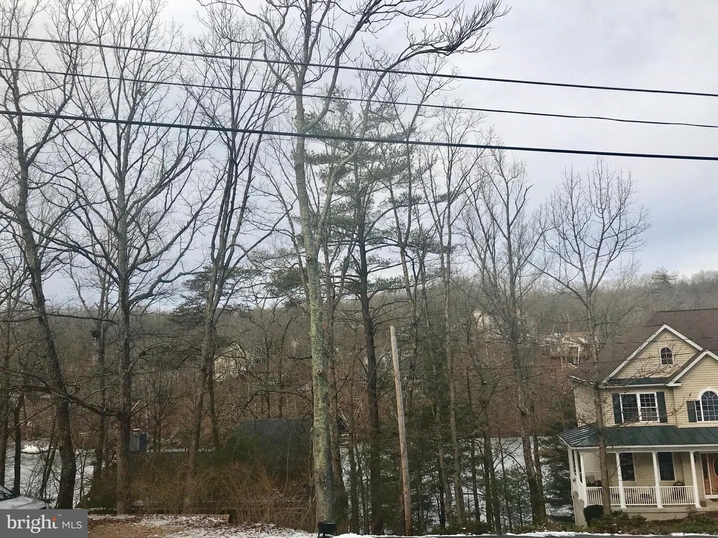 Property Photo: 1074 Lakeview Drive VA 22625